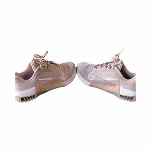 Nike Women's Blush Athletic Sneakers
